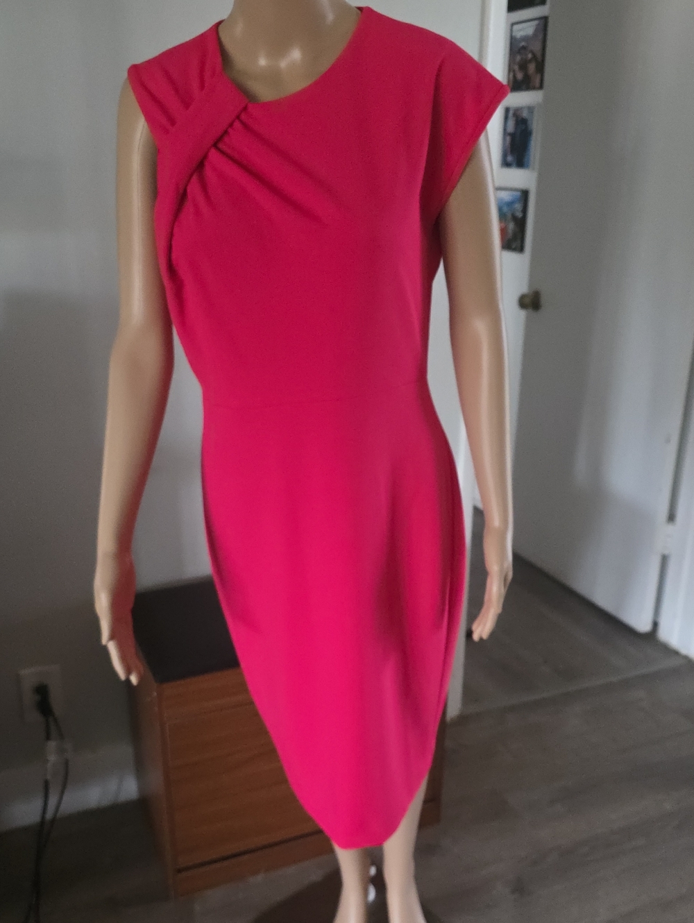 Calvin Klein Fuchsia Cap-Sleeve Sheath Dress